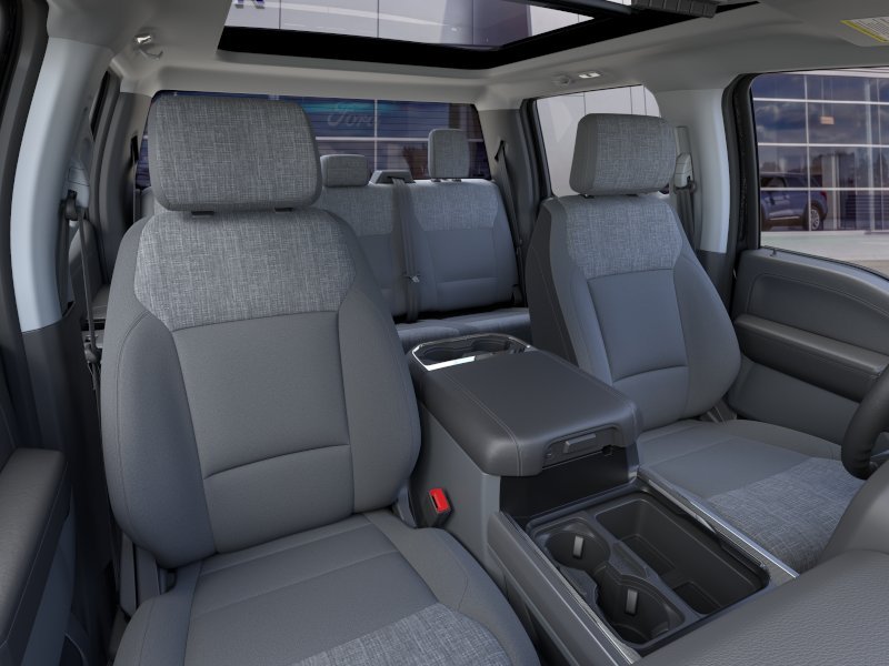 New 2026 Agate Black Metallic Ford F-250® XLT image 32