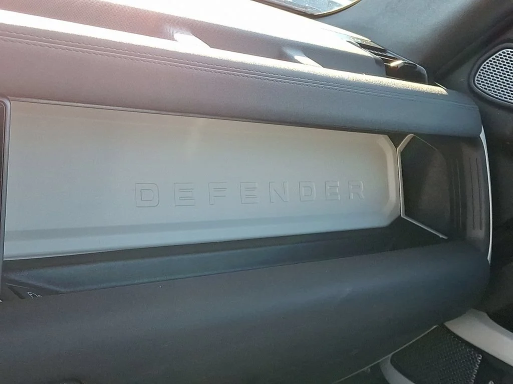 Used 2022  Land Rover X-Dynamic S image 27