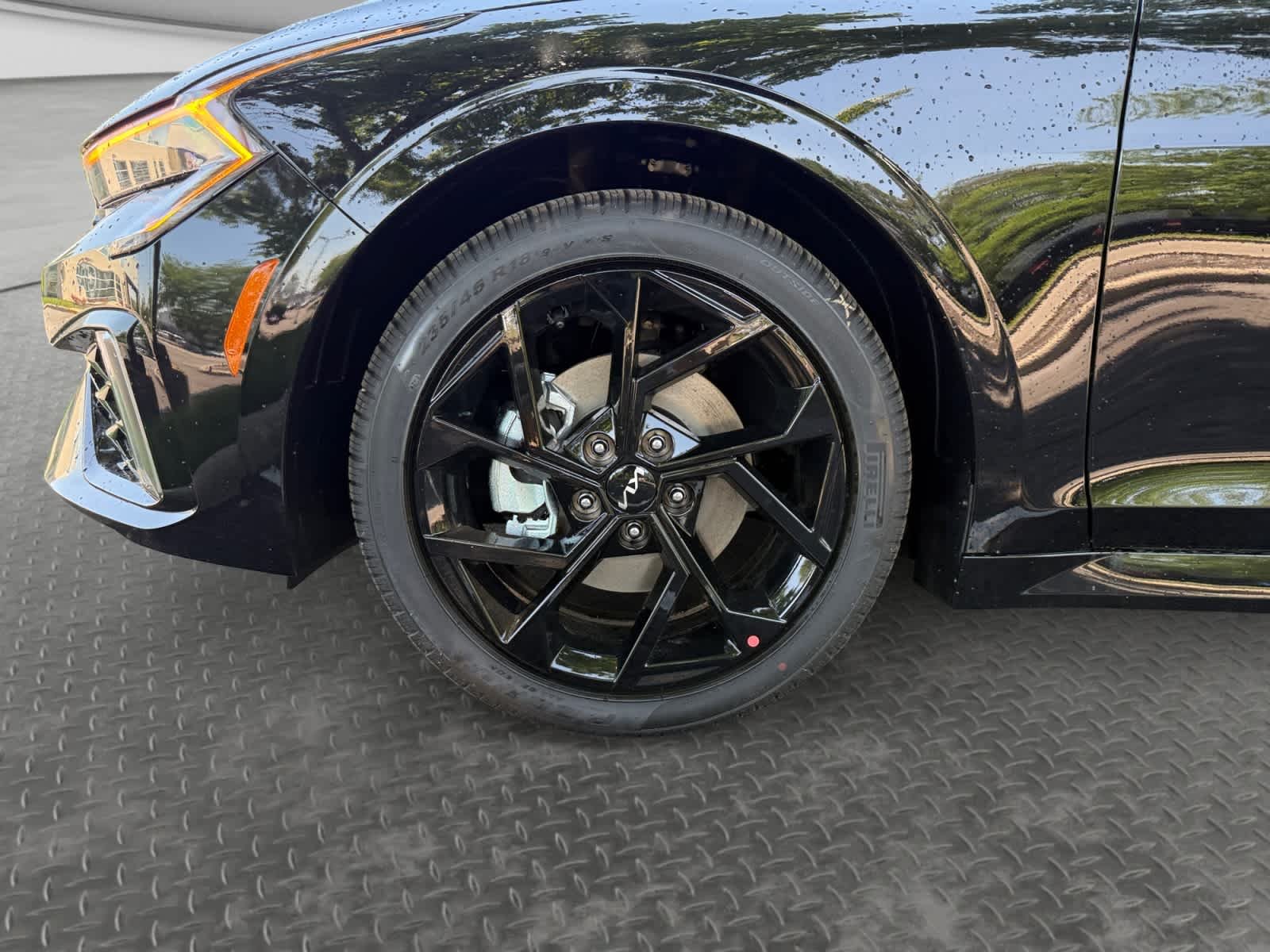 New 2026 Aurora Black Pearl Kia GT-Line AWD image 9
