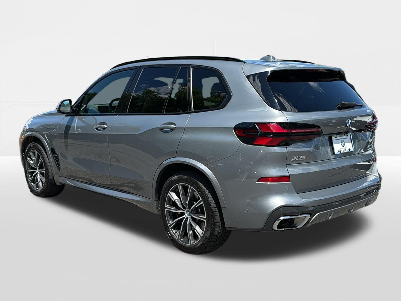 Used 2024 Skyscraper Grey Metallic BMW xDrive50e image 6