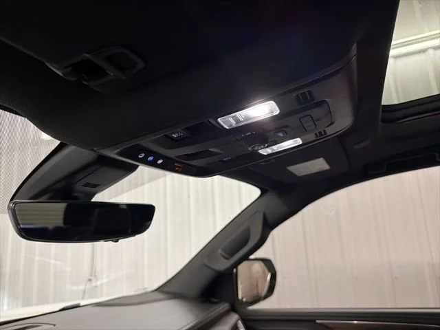 Used 2021 Summit White Chevrolet Premier image 38