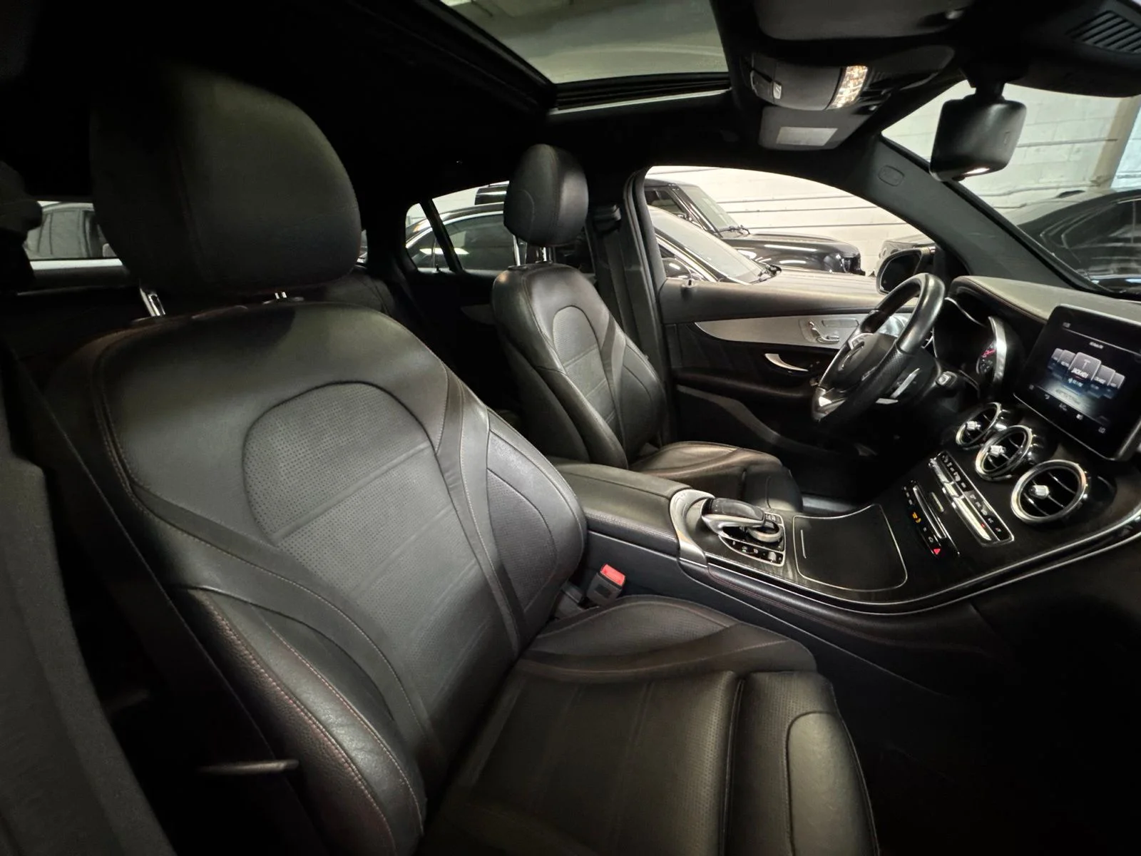 Used 2018  Mercedes-Benz GLC 43 AMG® Coupe image 29