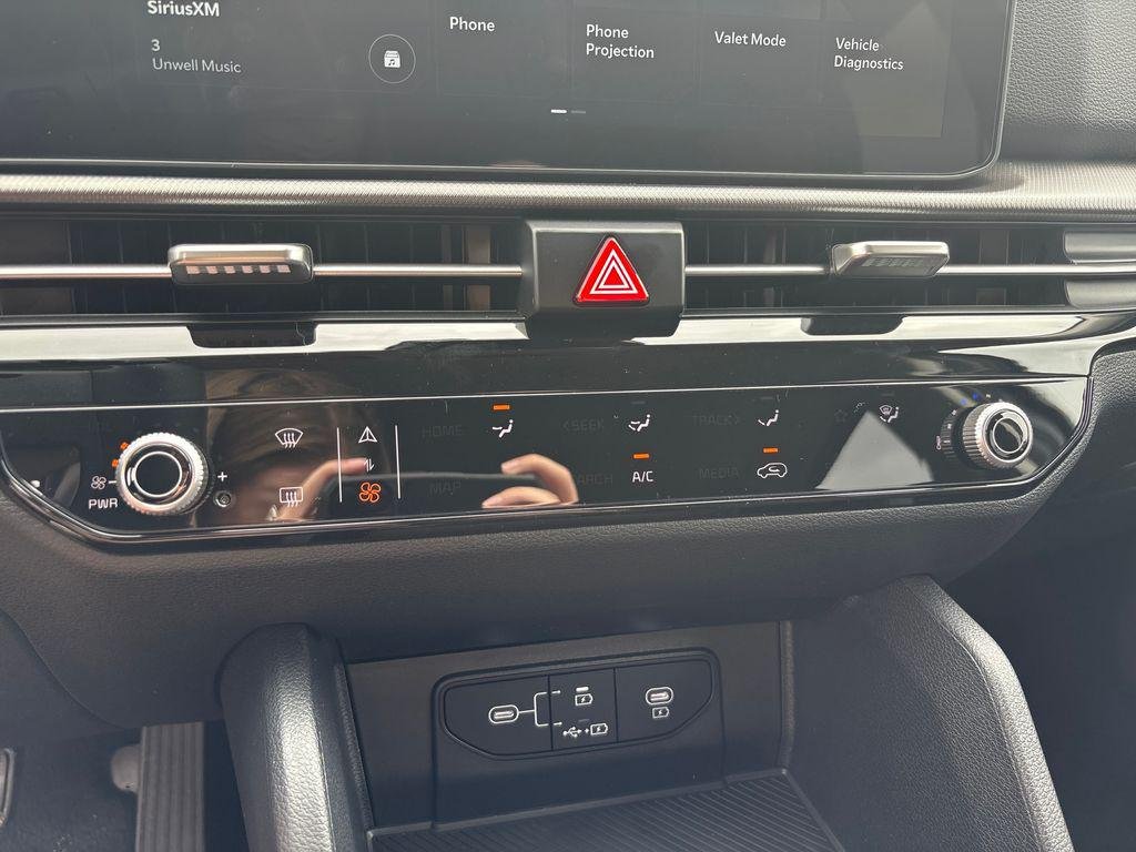 New 2026 Panthera Metal Kia LX image 21