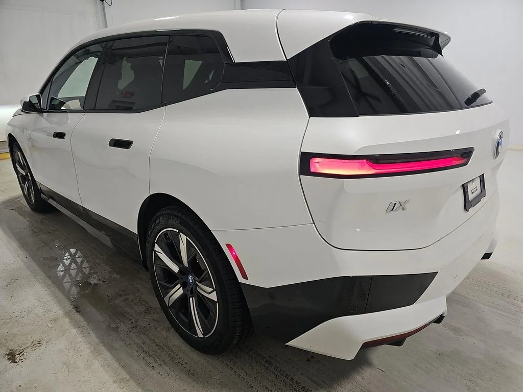 Used 2023 BMW iX Base with VIN WB523CF04PCM17294 for sale in Middletown, RI
