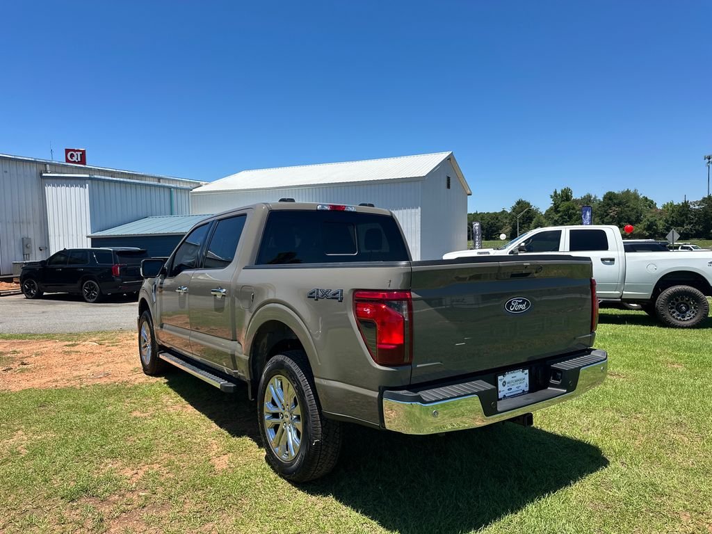 New 2026 Marsh Gray Ford XLT image 5