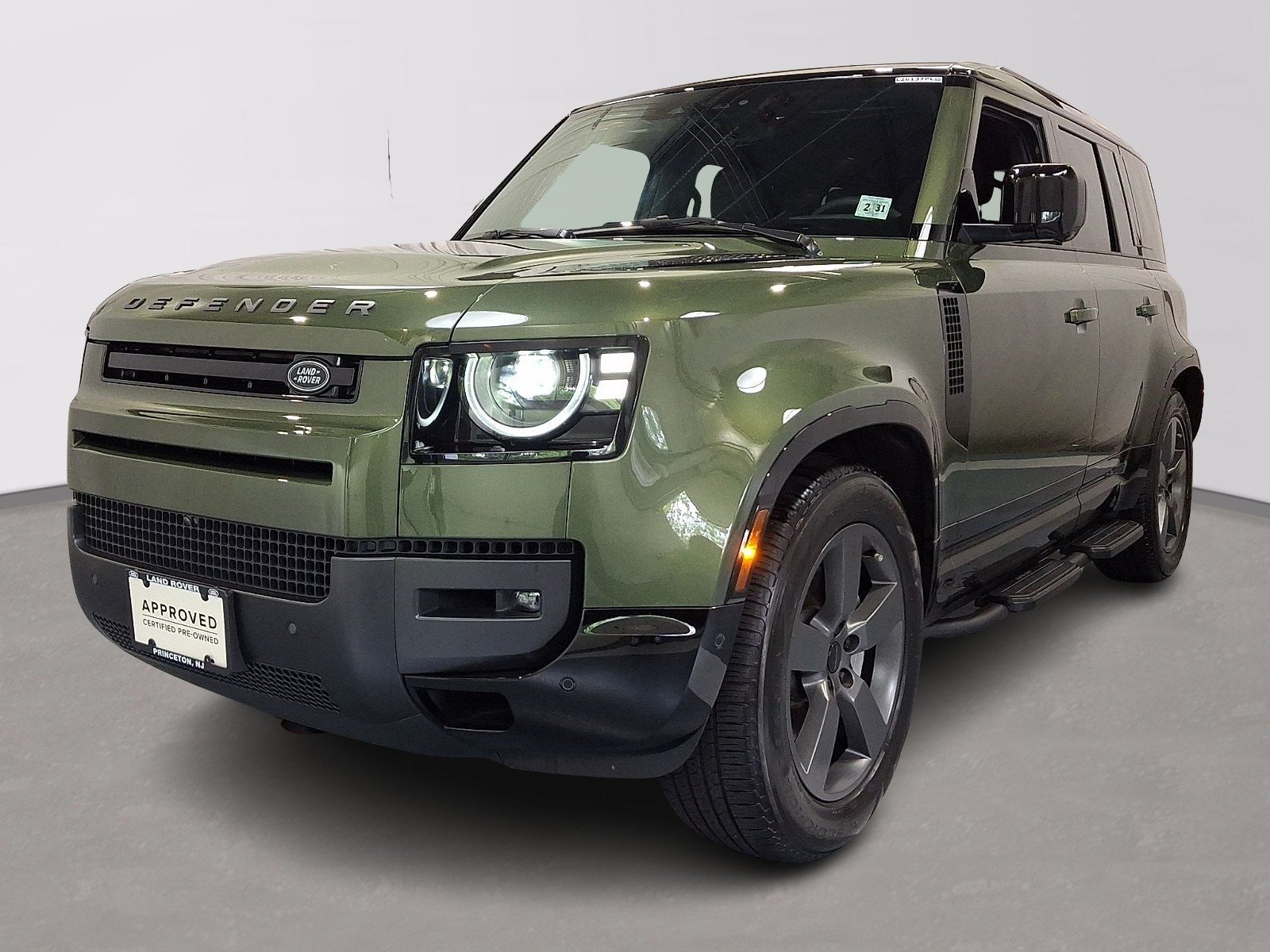 Certified Used 2026 Woolstone Green Metallic Land Rover X-Dynamic SE image 1