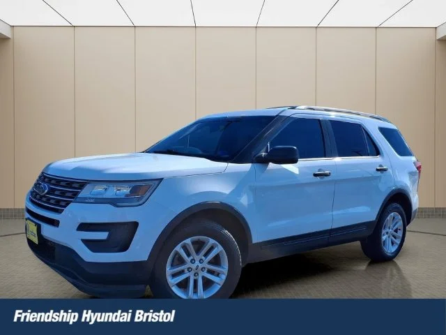 Used 2016 White Ford Base image 1