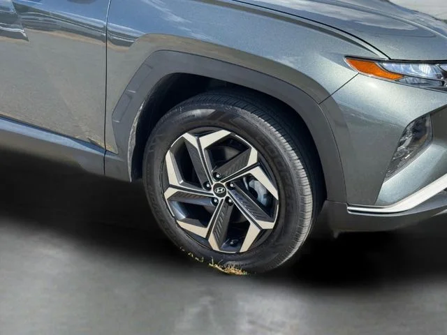 Used 2023 Gray Hyundai SEL Convenience image 12