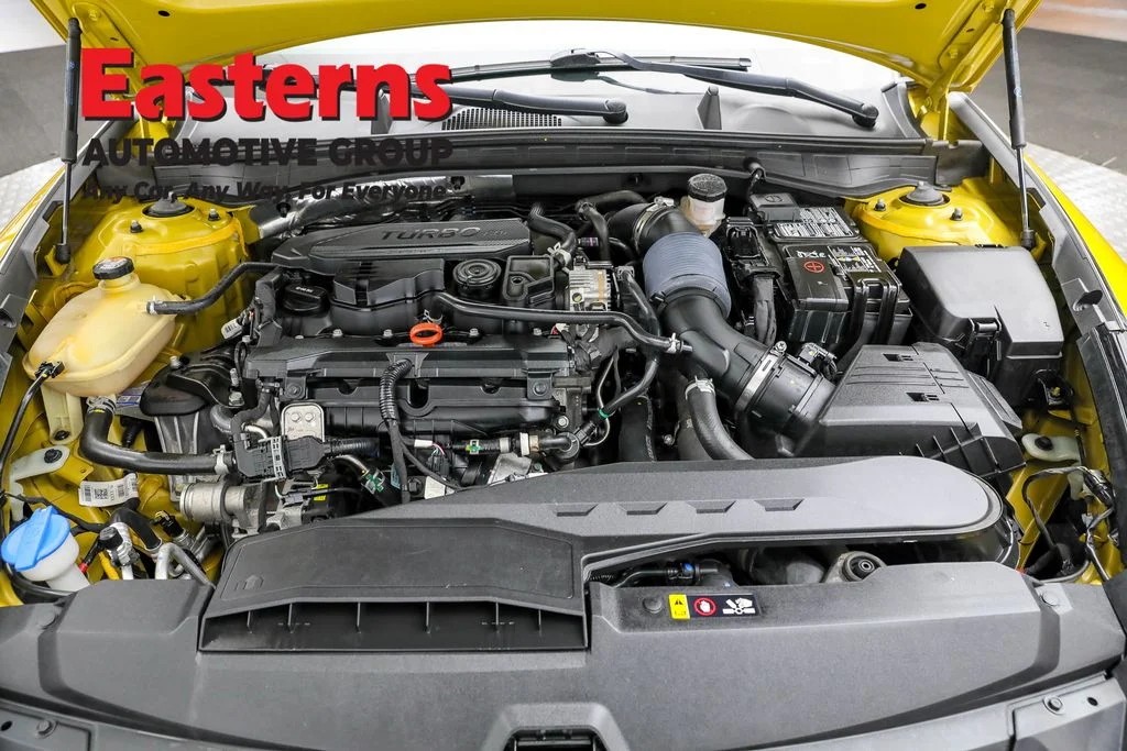 Used 2021 Yellow Hyundai SEL Plus image 7