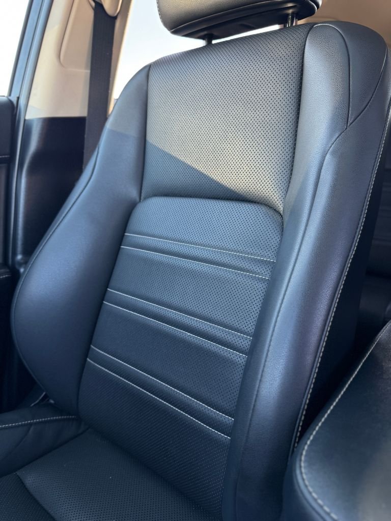 Used 2019 Atomic Silver Lexus 300 Base image 32