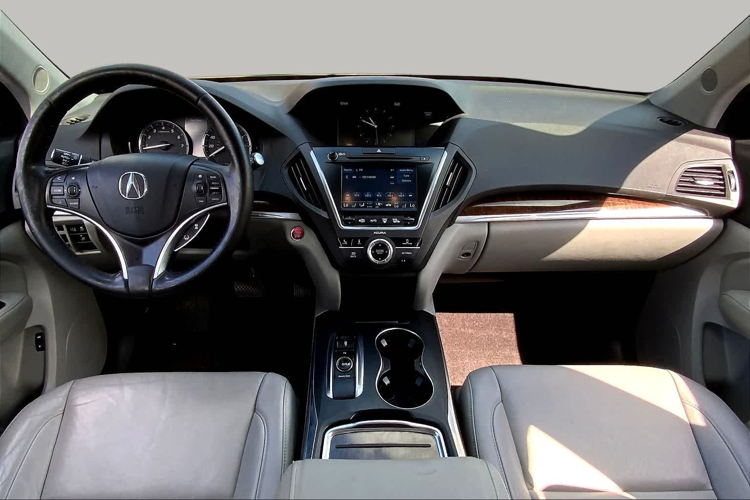 Used 2018 Lunar Silver Metallic Acura  image 15