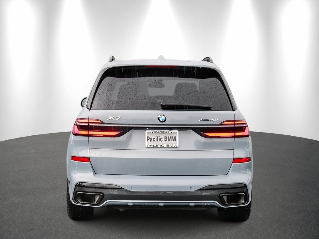 2024 BMW X7 photo 5