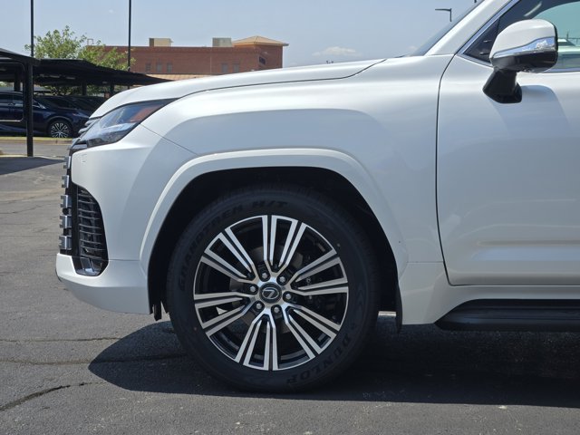 New 2026 Eminent White Pearl Lexus LUXURY image 12