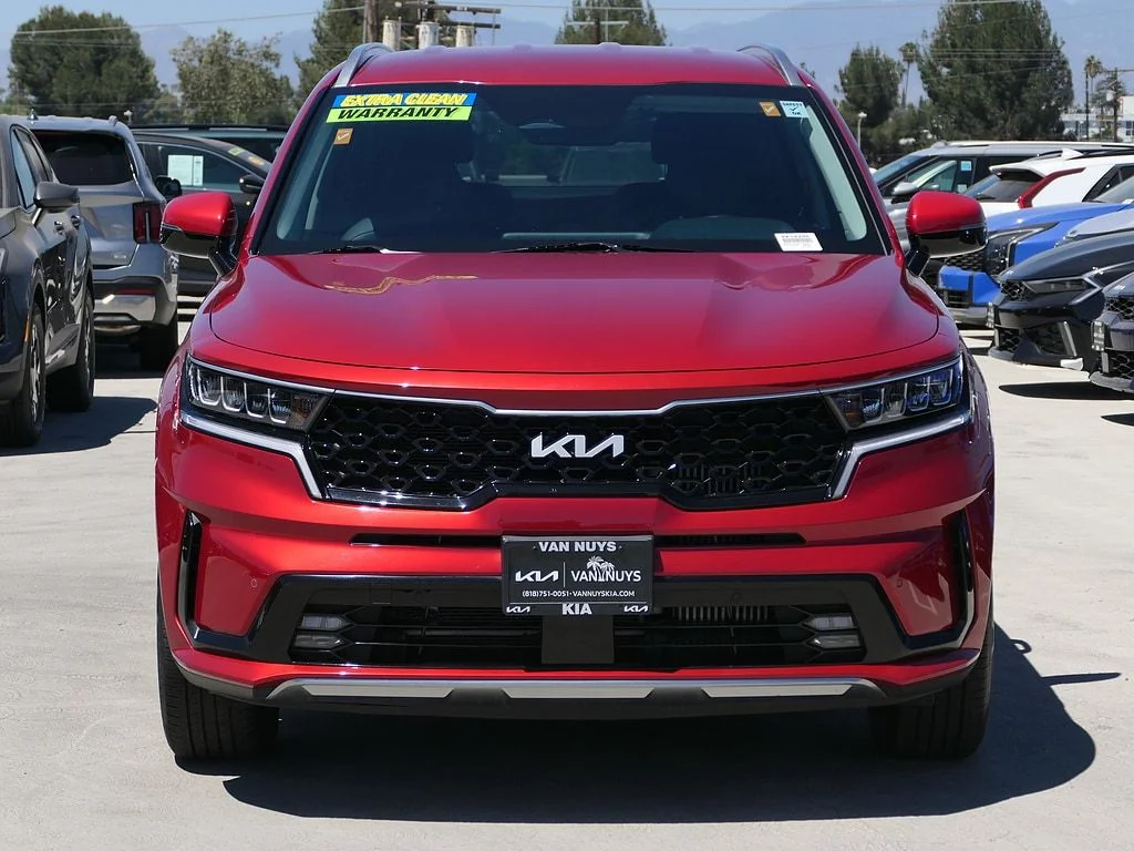 Used 2023 Red Kia EX image 7