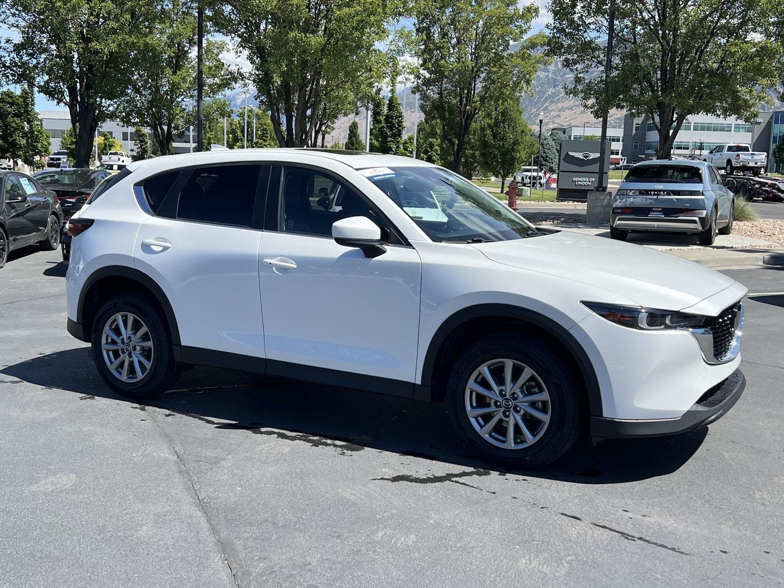 Used 2023 Rhodium White Metallic Mazda 2.5 S Preferred Package image 5