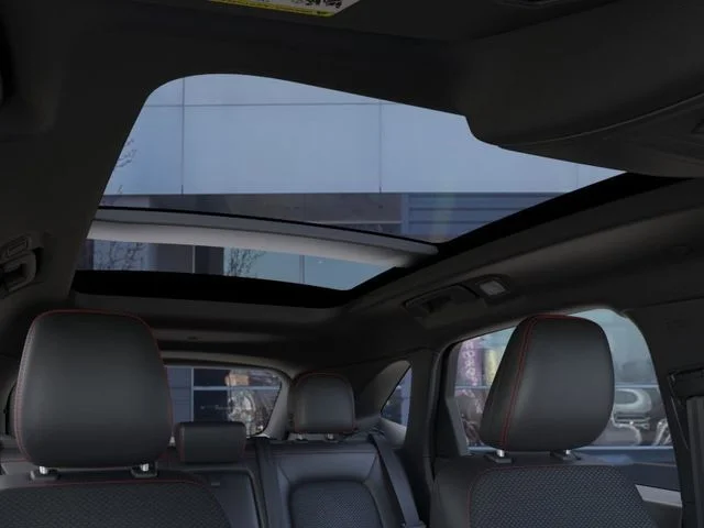 New 2026 Space Silver Metallic Ford ST-Line image 22