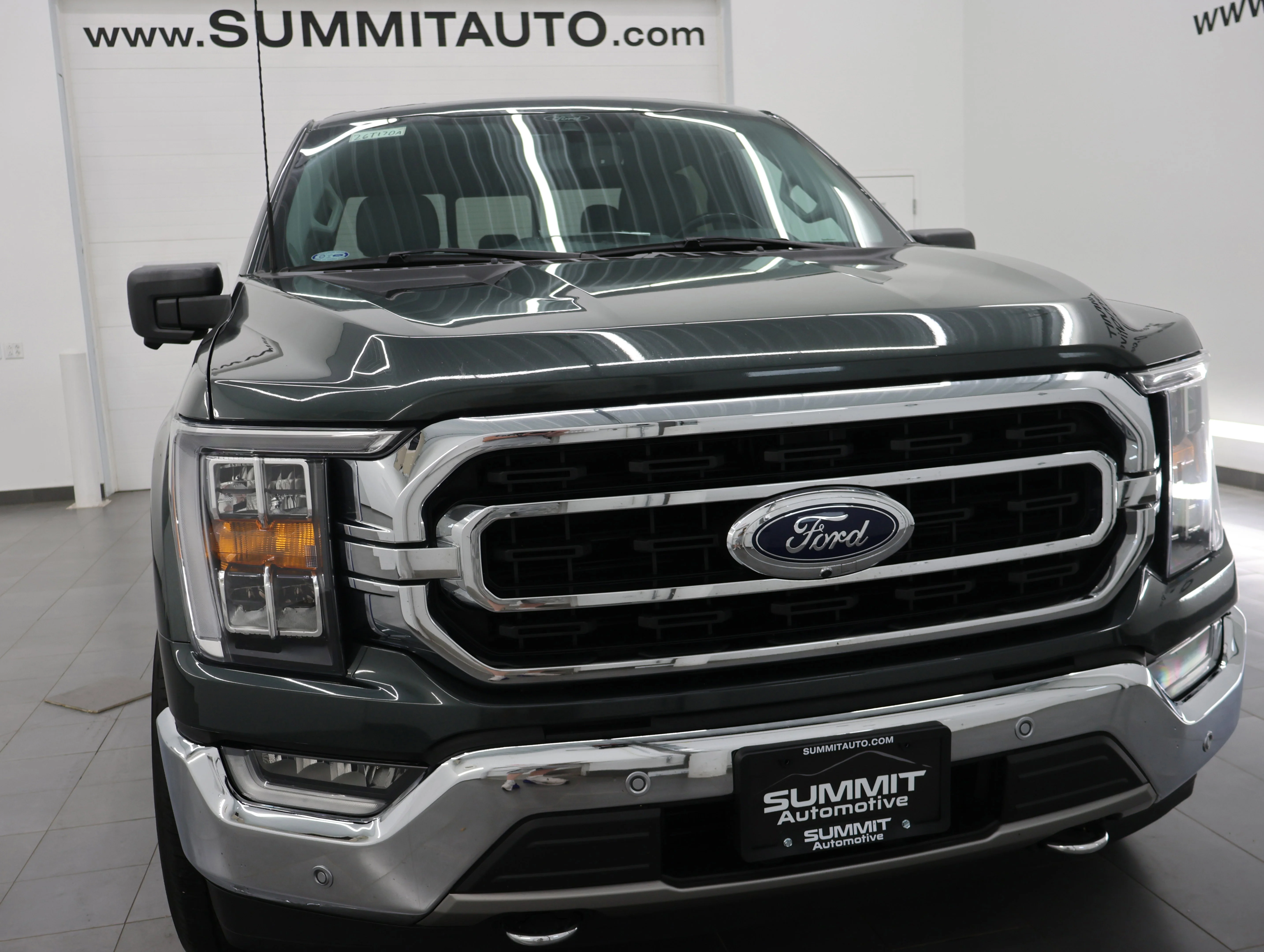 Used 2021 Guard Metallic Ford XLT image 24