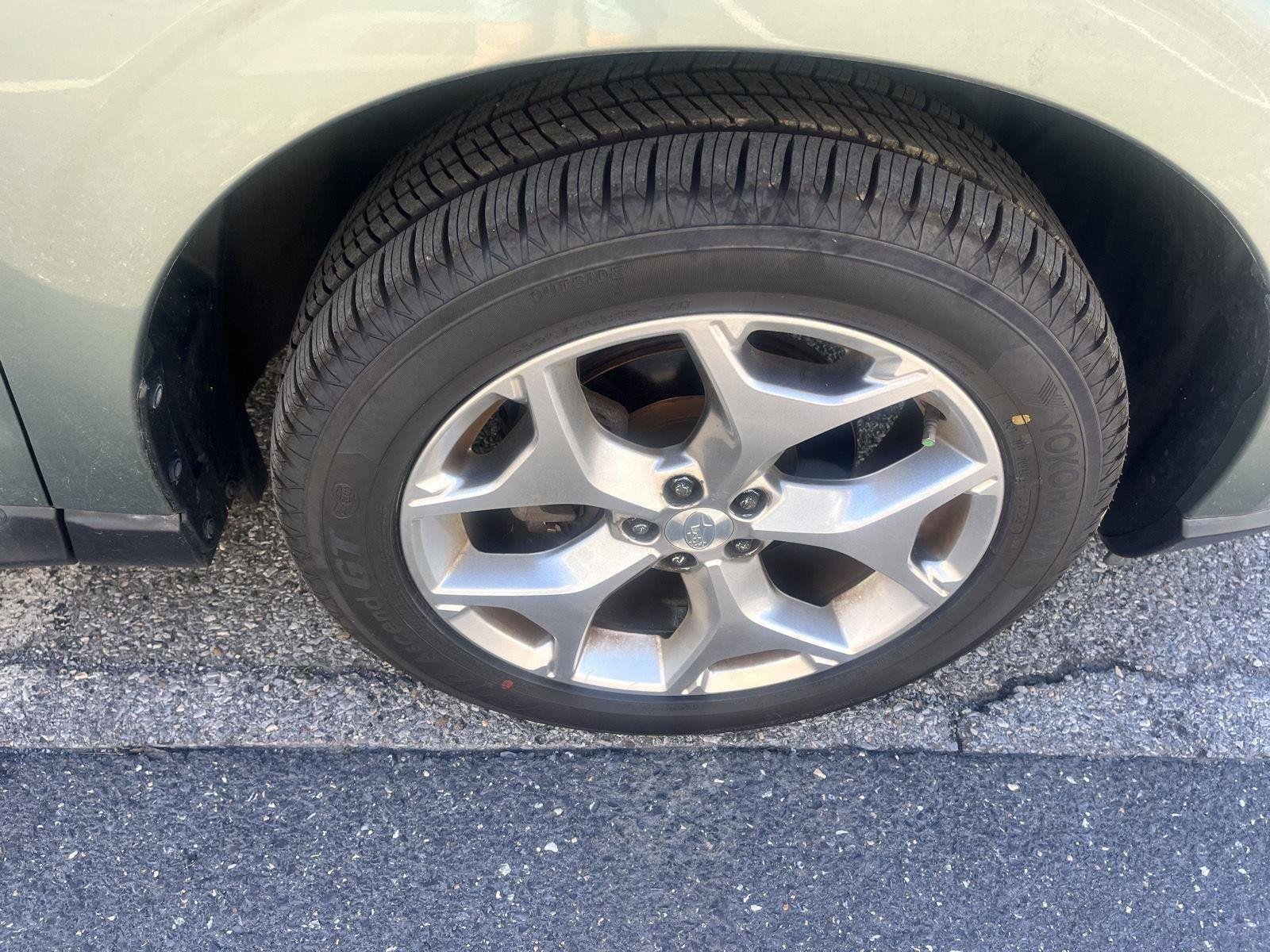 Used 2015 Jasmine Green Metallic Subaru 2.5i Touring image 10