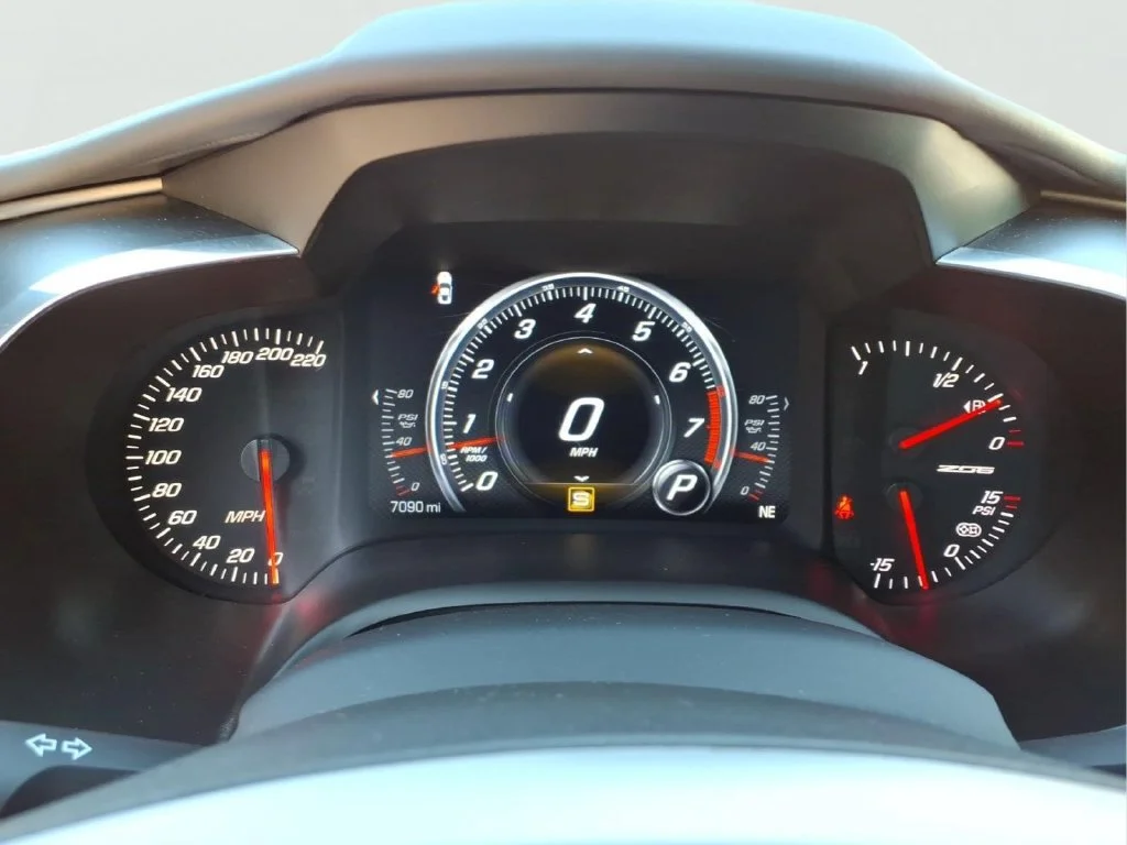 Used 2015 ARCTIC WHITE Chevrolet Z06 3LZ image 15