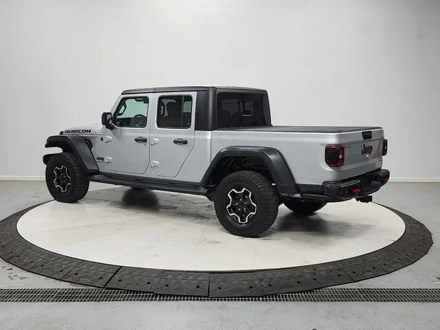 Used 2023 Silver Jeep Rubicon image 5