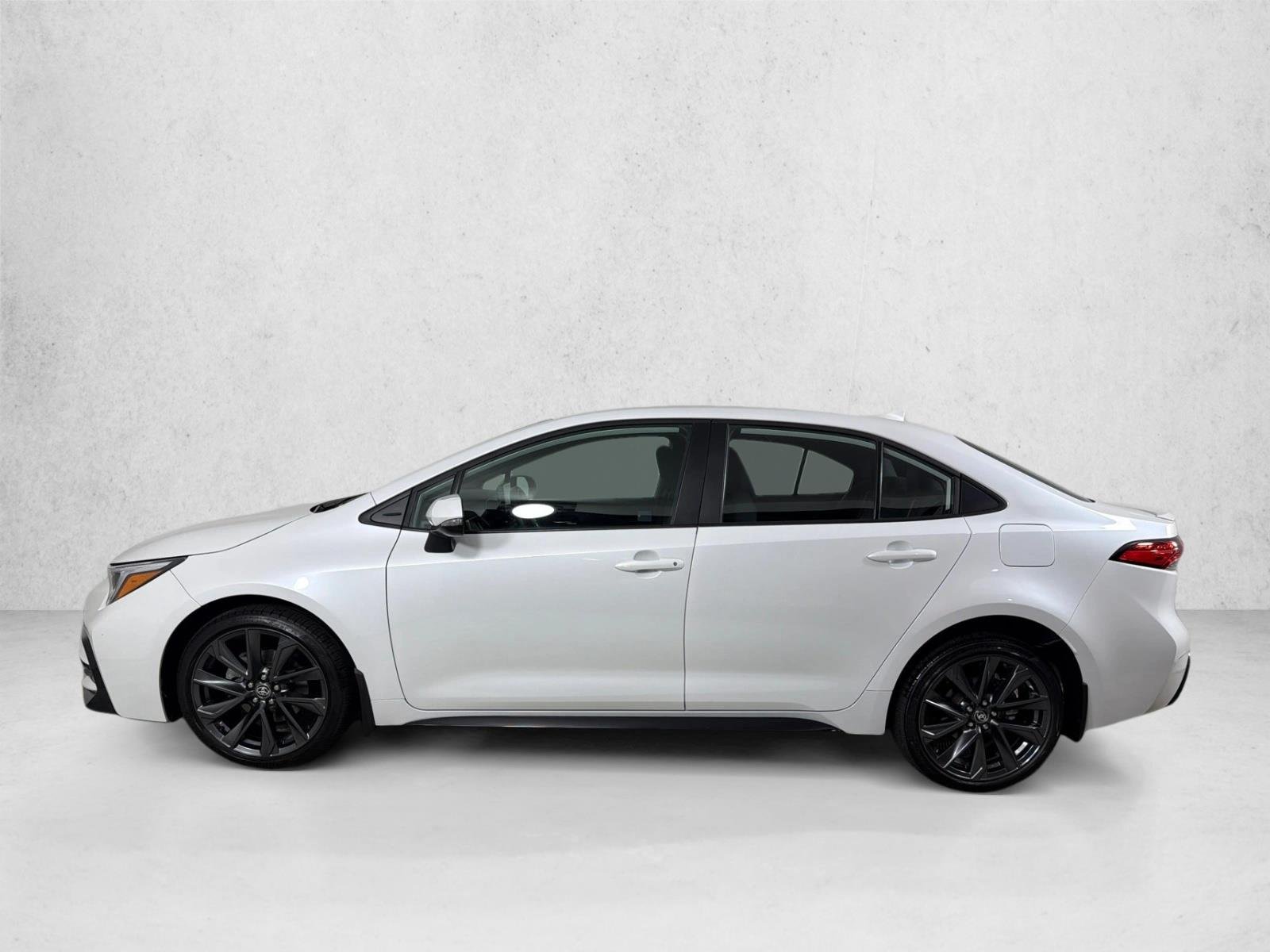 Certified Used 2025 Wind Chill Pearl Toyota SE image 6