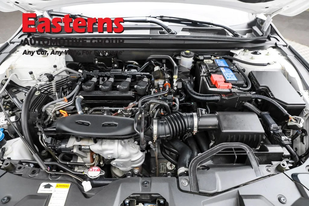 Used 2024 White Honda EX image 7