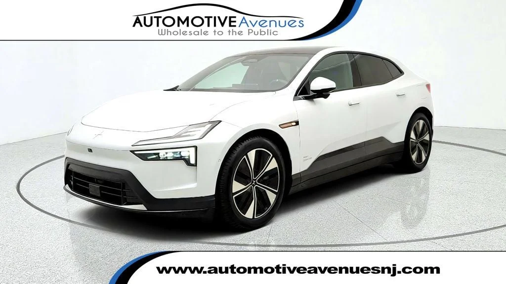 Used 2026 Crystal White Polestar Long Range Dual Motor image 1