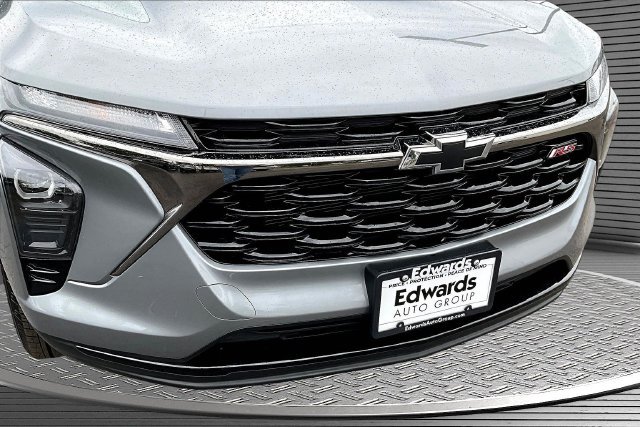 Used 2026 Gray Chevrolet 1RS image 32