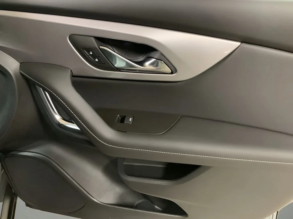 2025 Chevrolet Blazer 2LT - Photo 17