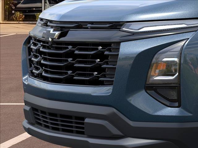 2027 Chevrolet Equinox LT - Photo 13