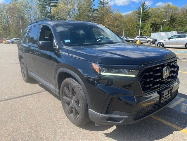 2025 Honda Pilot Black Edition AWD's photo