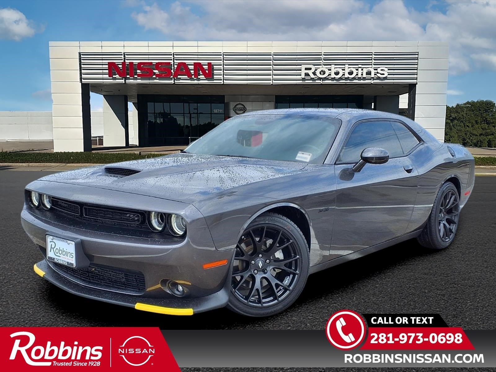 Gray (Granite Pearlcoat) 2023 Dodge Challenger R/T RWD Coupe Rear-Wheel Drive