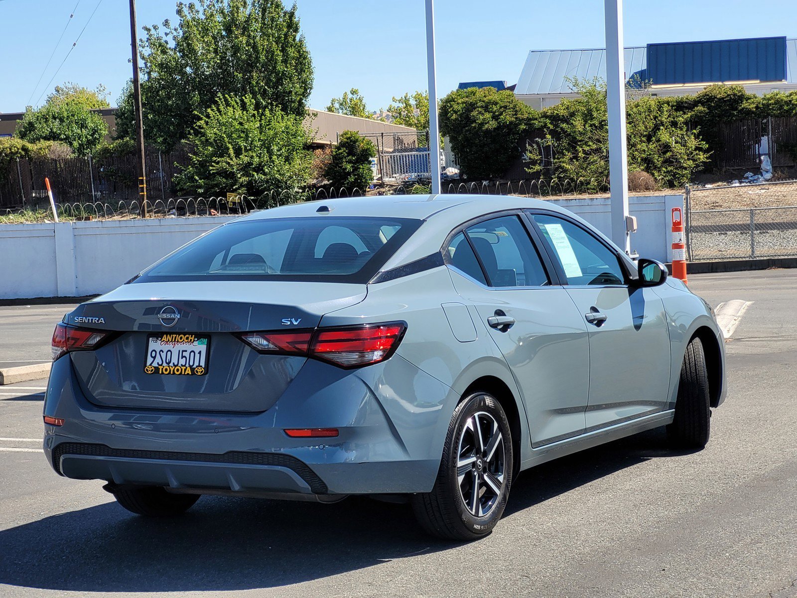 Used 2024 Atlantic Gray Metallic Nissan SV image 4