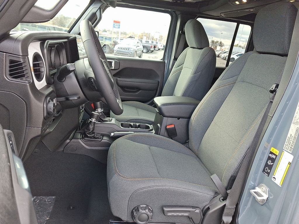 New 2026 Anvil Clearcoat Jeep Sport S image 9