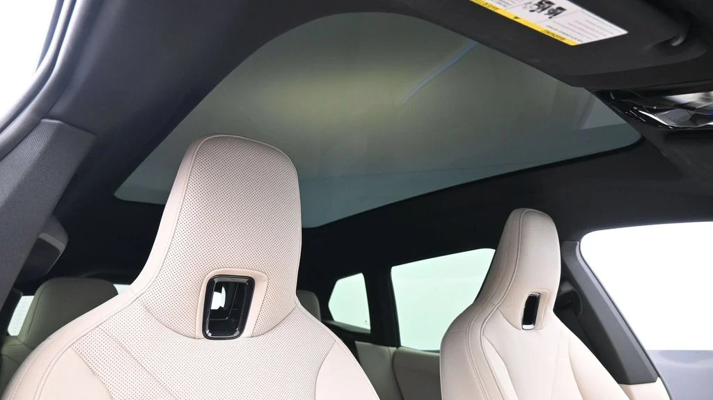 2024 BMW iX Base - Photo 23