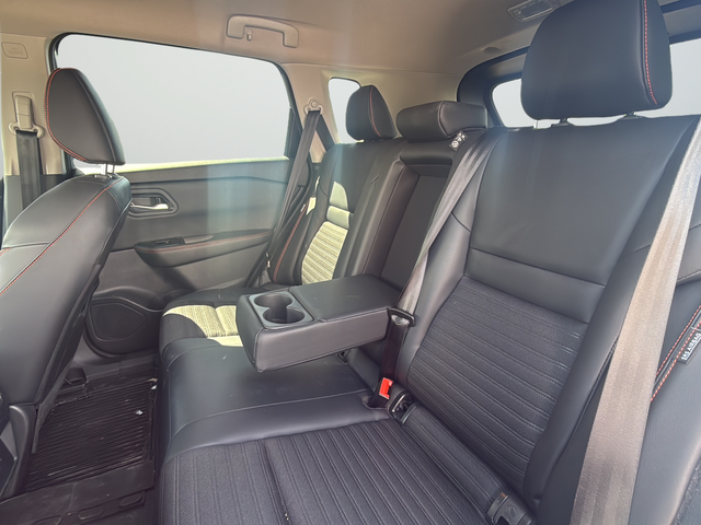 Used 2025 Gray Nissan Rock Creek image 23