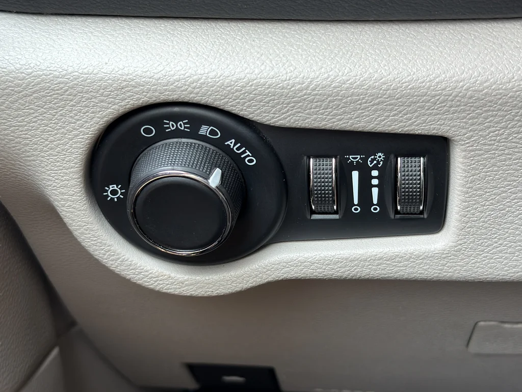 Used 2023 Gray Chrysler LX image 25