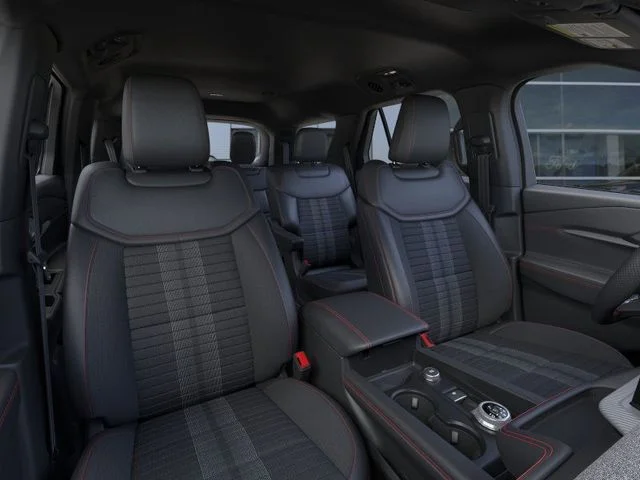 New 2026 Agate Black Metallic Ford ST-Line image 10