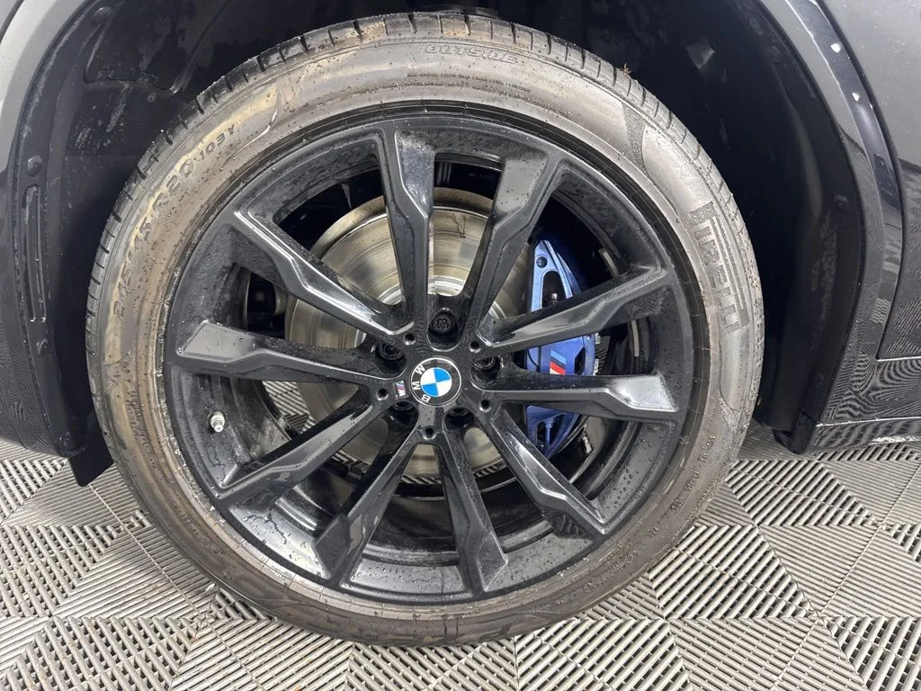 Used 2024 Black BMW M40i image 10