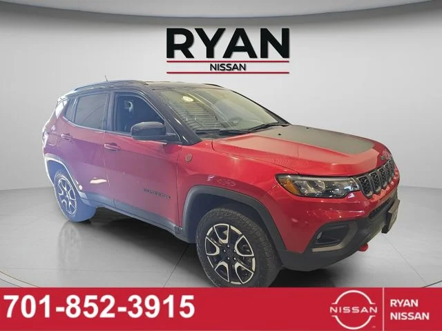 2025 Jeep Compass Trailhawk - Photo 11