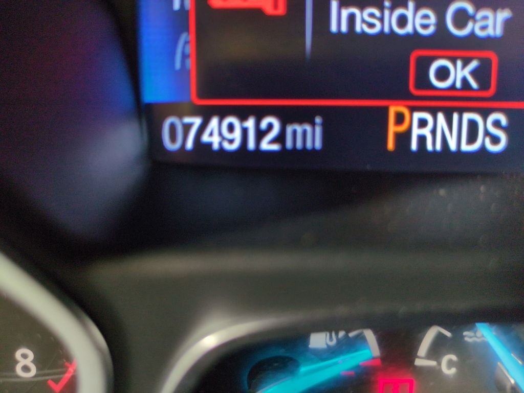 Used 2019 Ruby Red Metallic Ford SE image 16