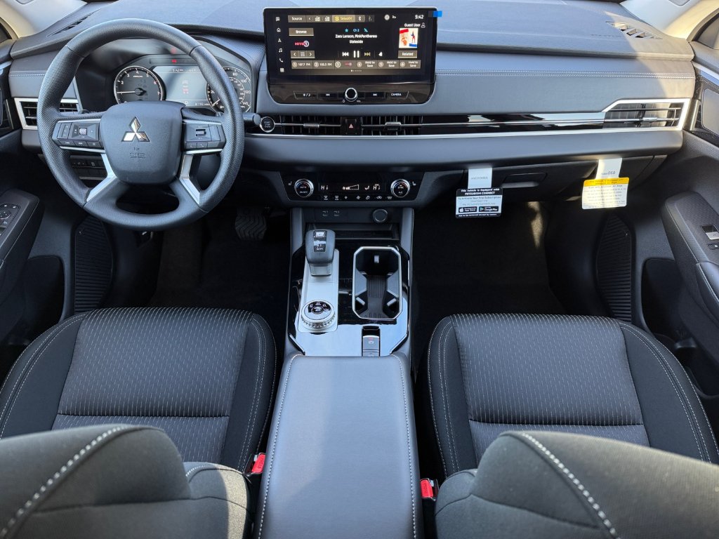 New 2026 White Diamond Mitsubishi ES image 14