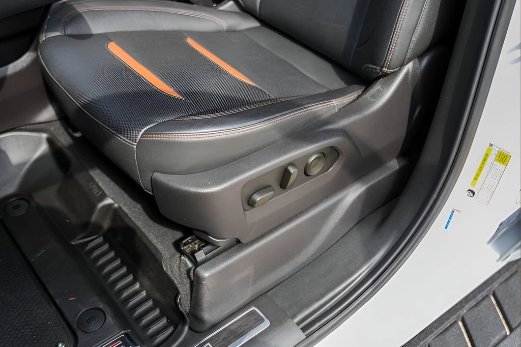 2024 GMC Sierra 1500 AT4 - Photo 8