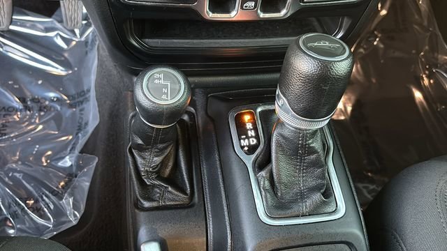 2020 Jeep Gladiator Sport S - Photo 23