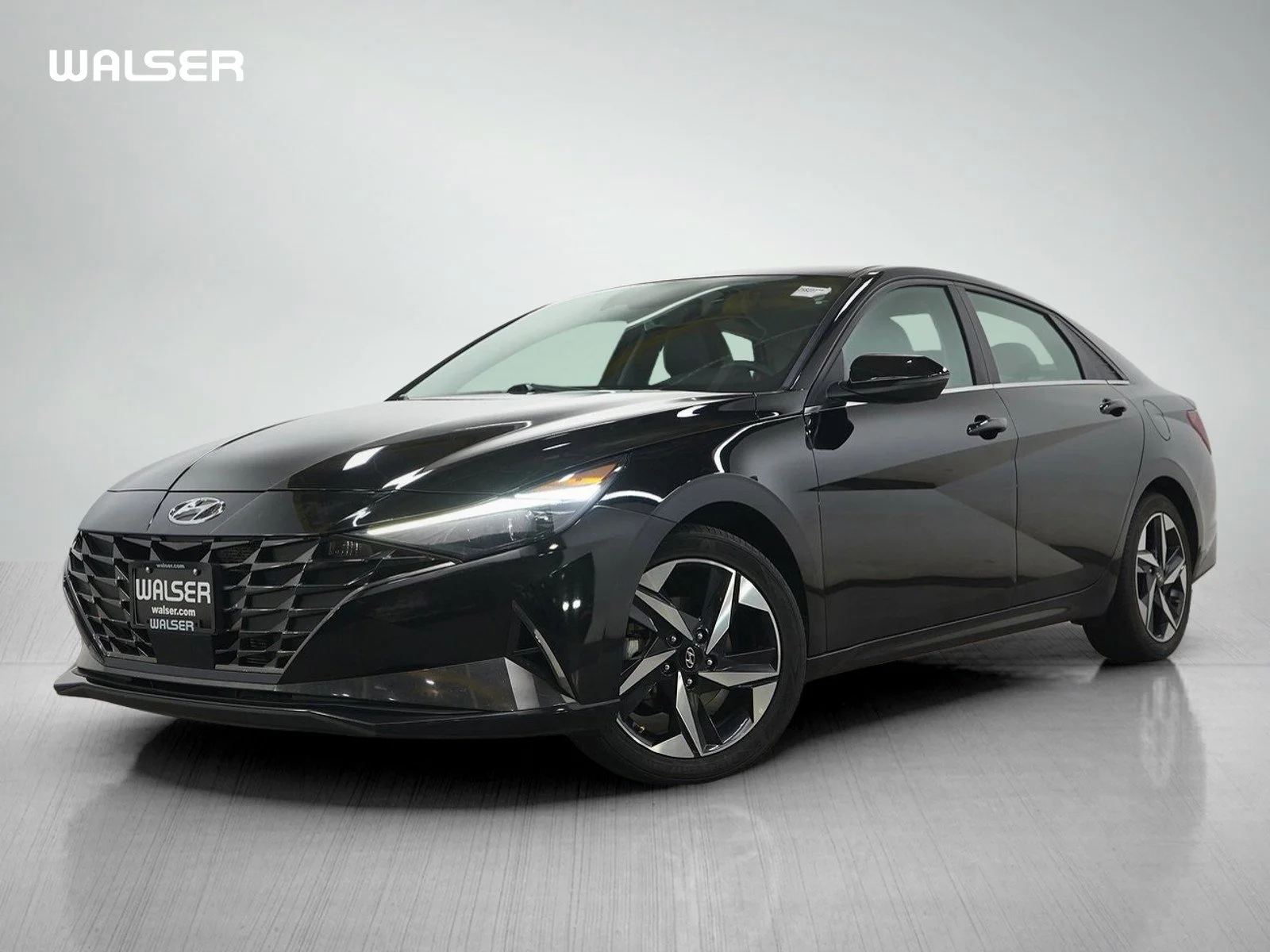 2023 Hyundai Elantra 2.0 Limited IVT SULEV's photo