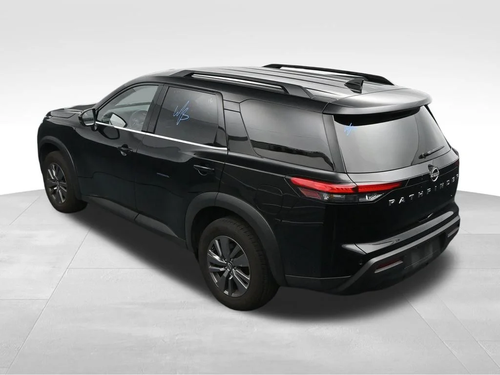 Used 2025 Super Black Nissan SV image 28