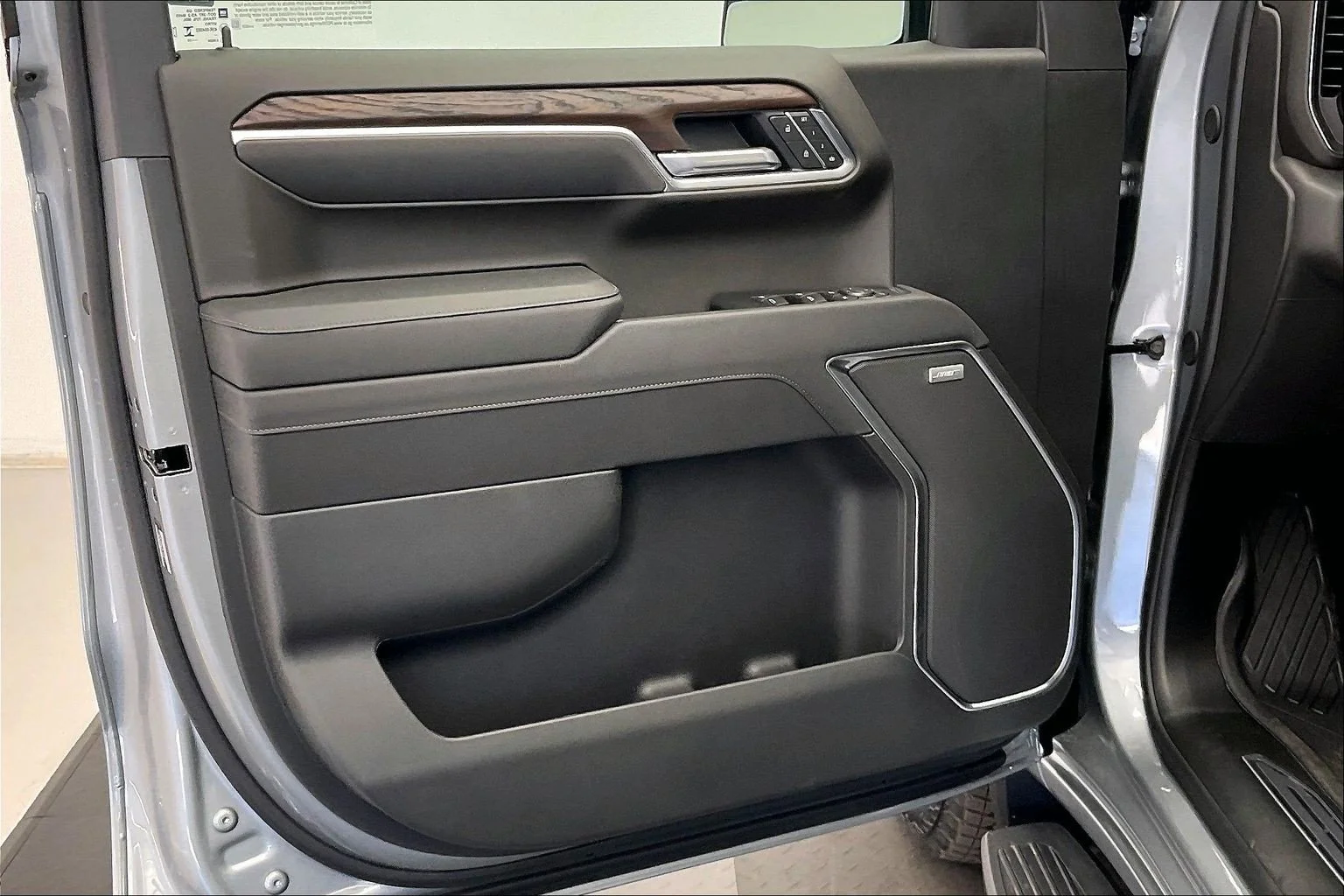 New 2026 Sterling Metallic GMC SLT image 12