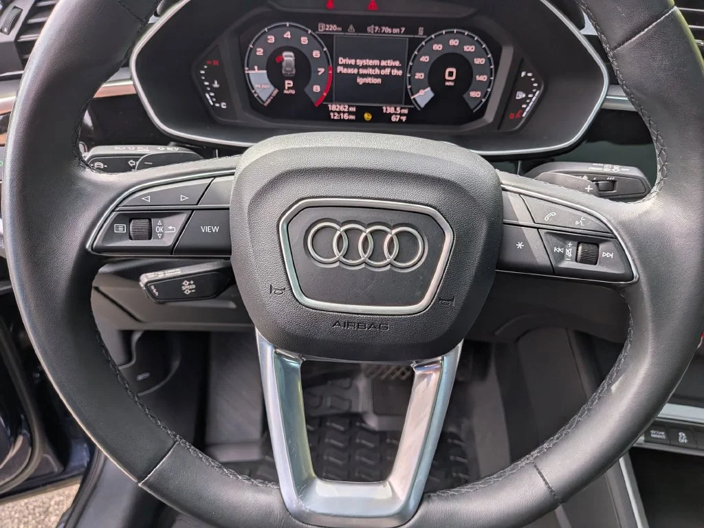 Used 2023  Audi Premium image 15