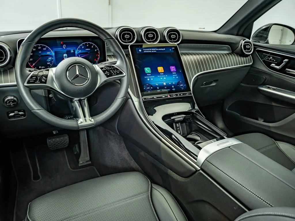 Certified Used 2026 Black Mercedes-Benz GLC 300 image 30