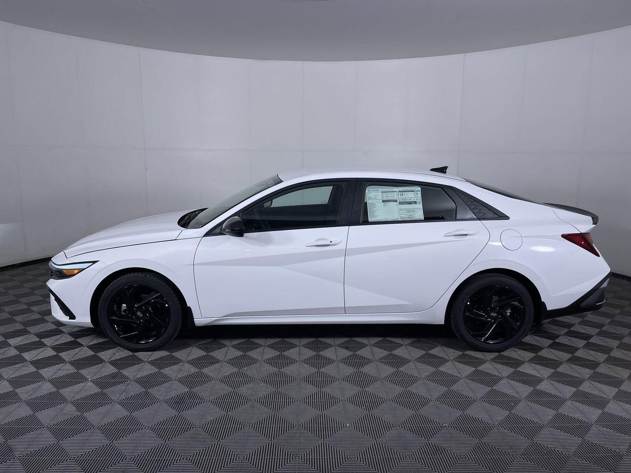 New 2026 Serenity White Hyundai SEL Sport image 8